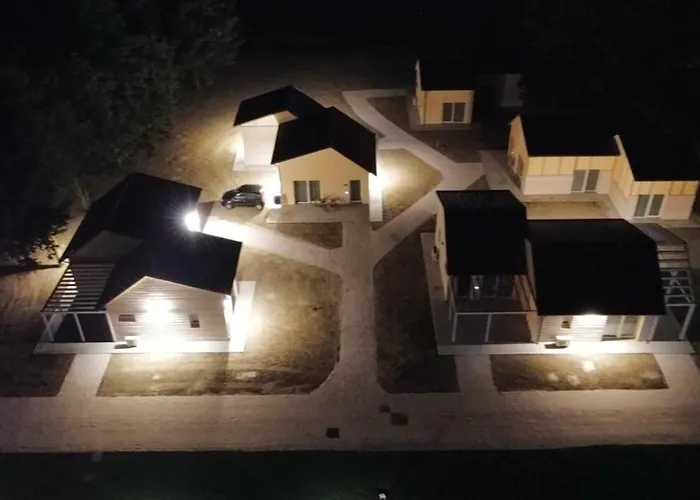 Incanto Glamping Village *